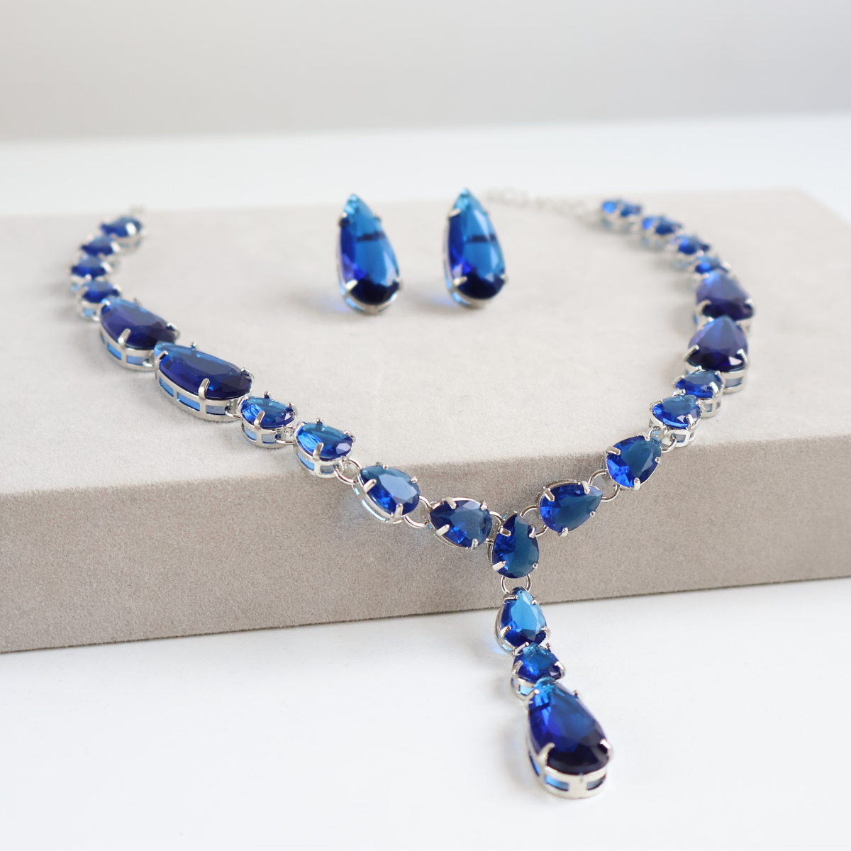 Kit Colar e Brinco - Cristal Azul - Prateado