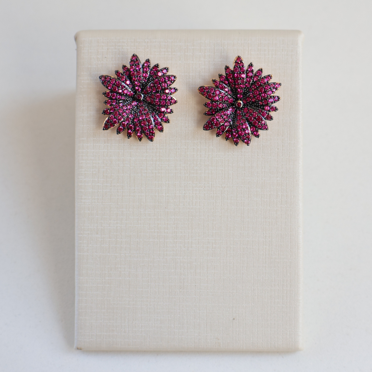 Brinco Dourado e Cristal Rosa - Semijoia