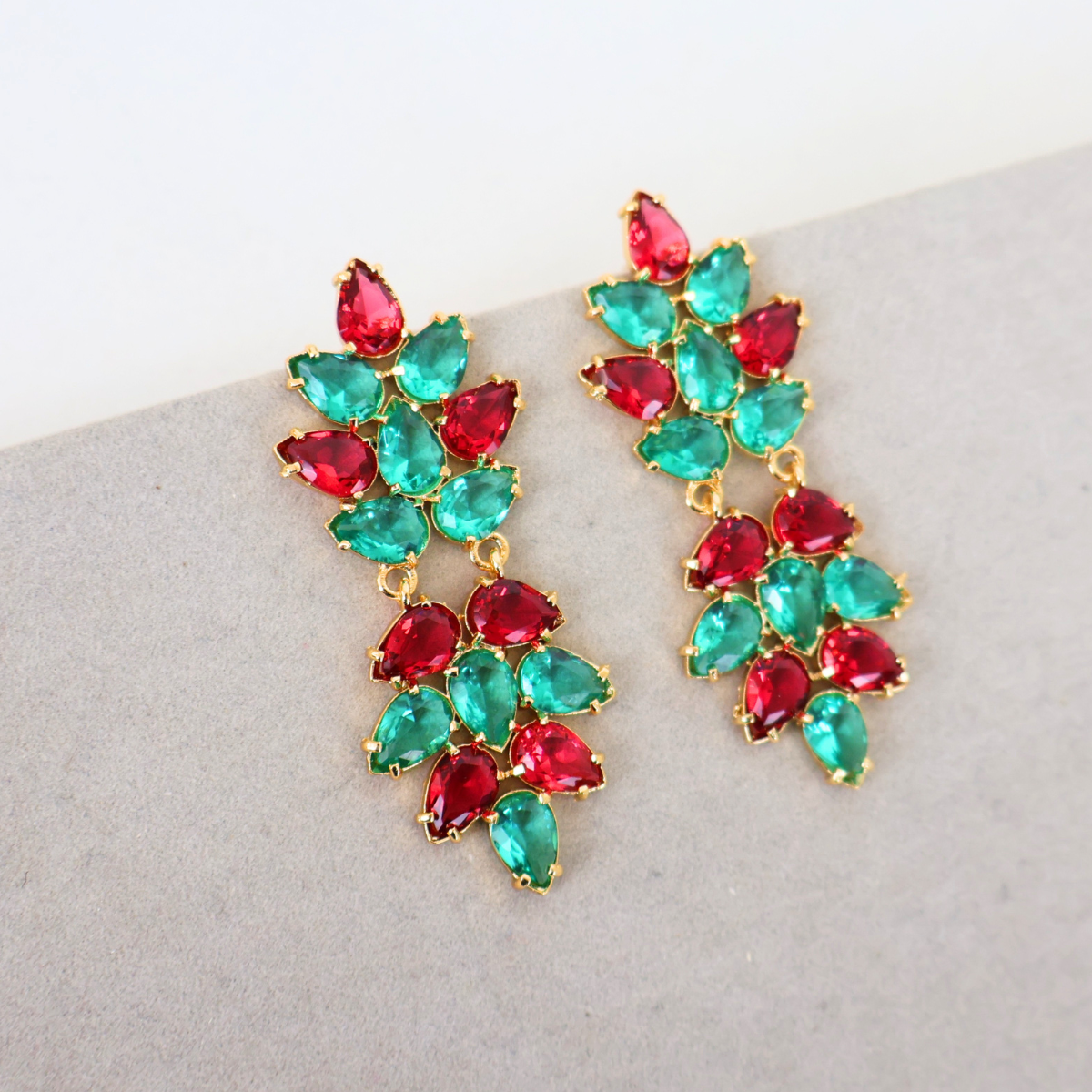 Brinco Dourado e Cristal Verde e Marsala - Semijoia