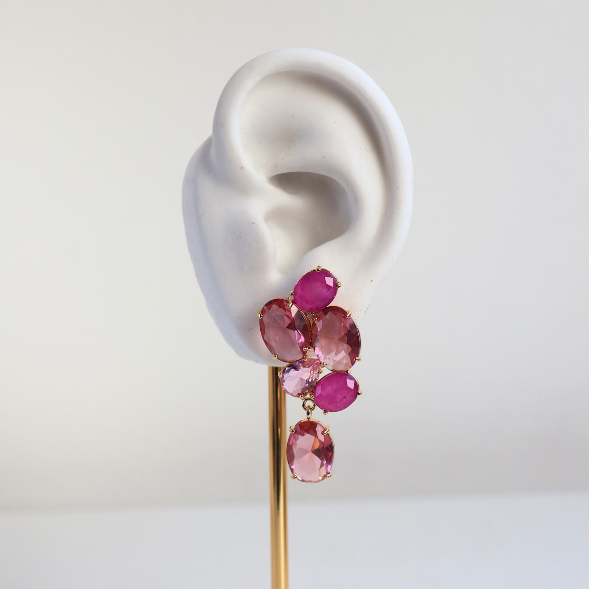 Brinco Dourado e Cristal Rosa - Semijoia