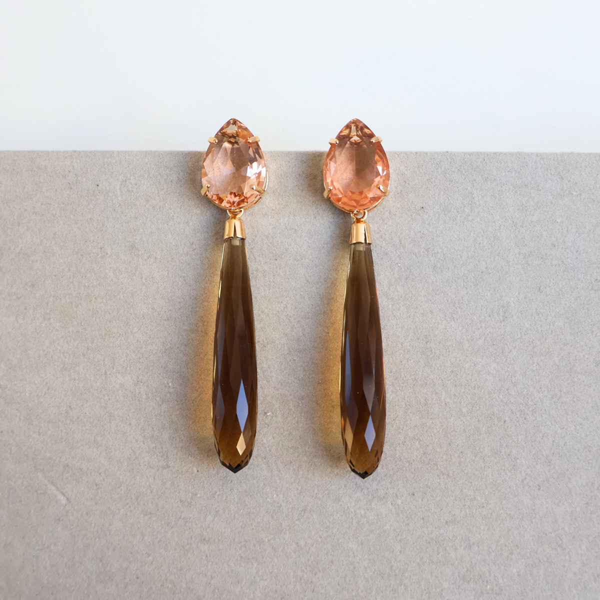 Brinco Dourado e Cristal Champagne - Semijoia