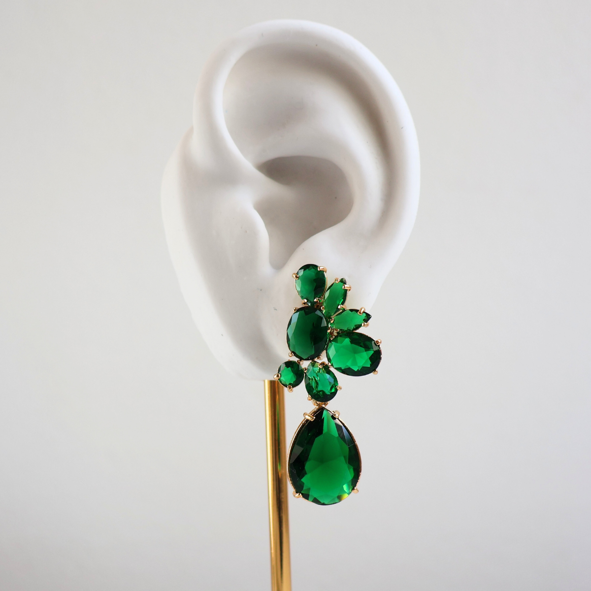 Brinco Dourado e Cristal Verde - Semijoia