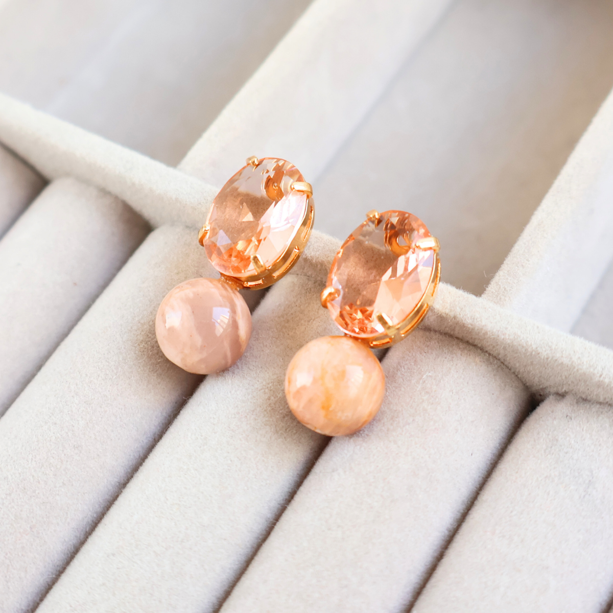 Brinco Dourado e Cristal Laranja Champagne - Semijoia