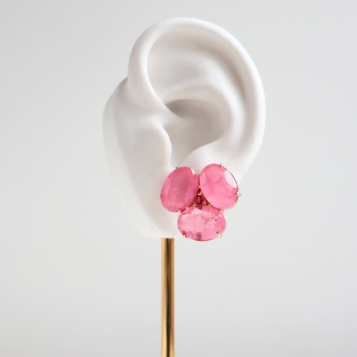 Brinco Dourado e Cristal Rosa - Semijoia