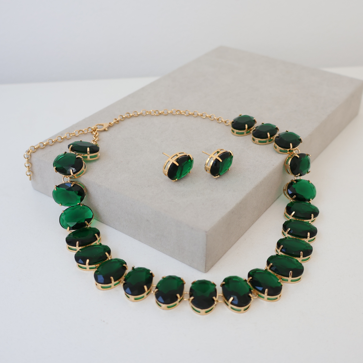Kit Colar e Brinco - Cristal Verde Esmeralda - Dourado