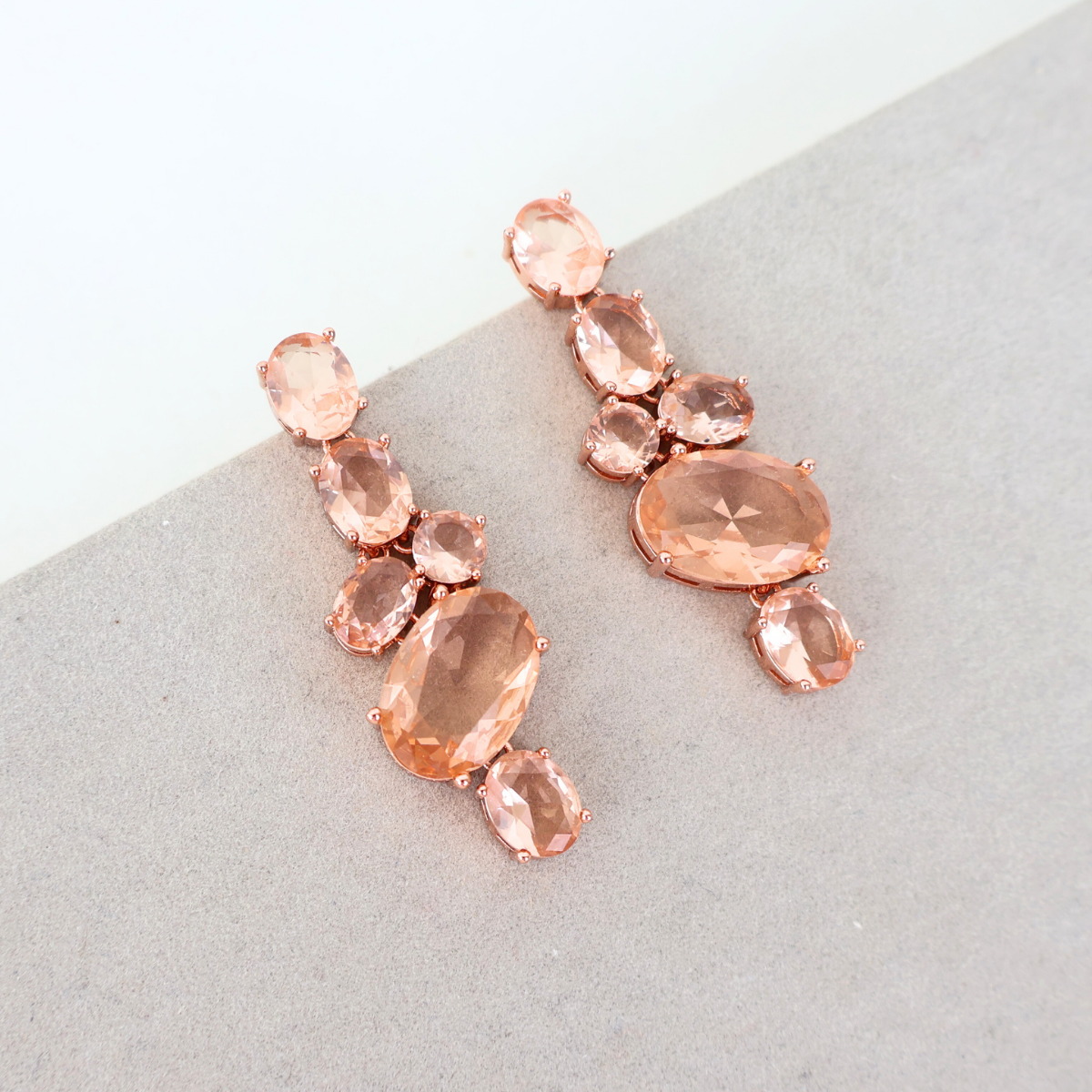 Brinco Dourado e Cristal Champagne - Semijoia