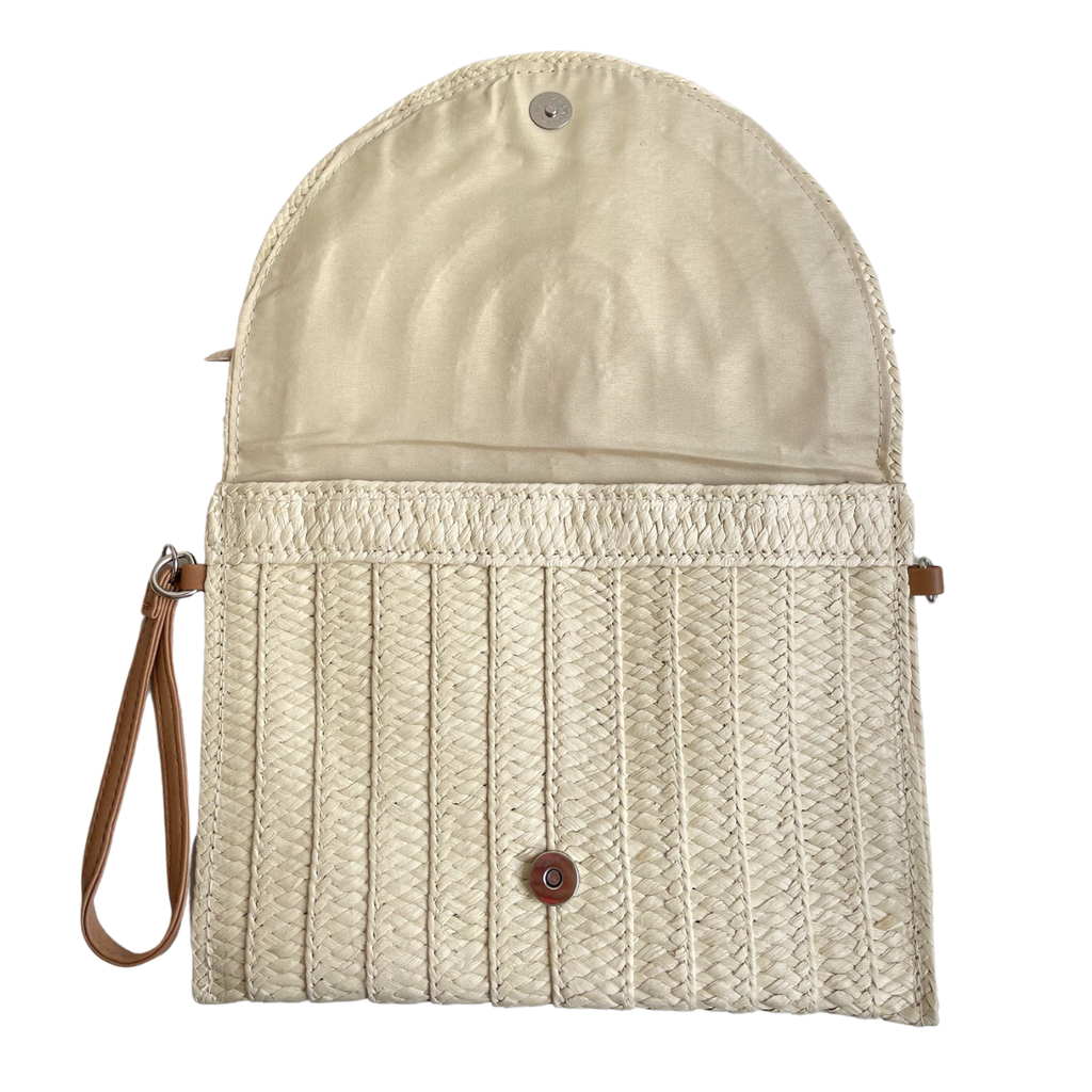 Bolsa Carteira Envelope de Palha Bege e Pedraria
