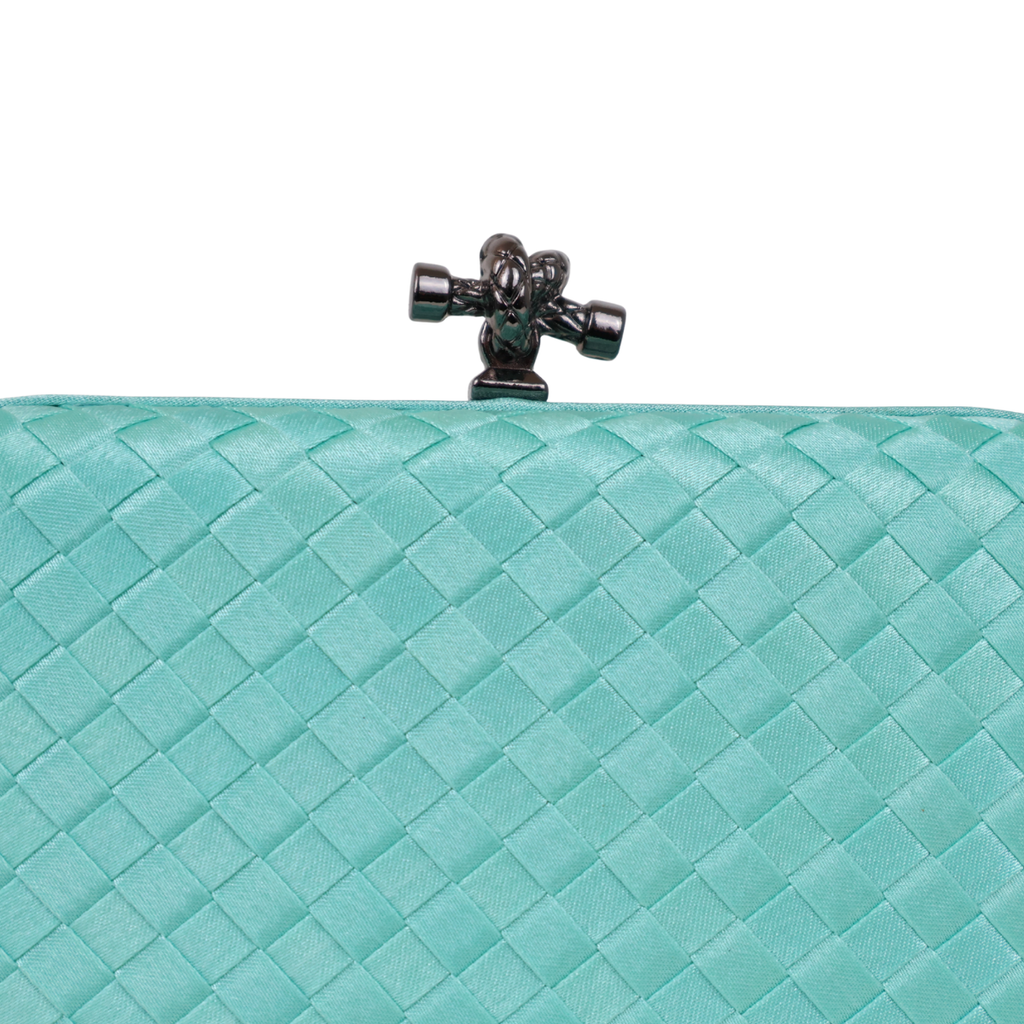 Clutch Tressê Cetim Inspired Pequena Turquesa Claro