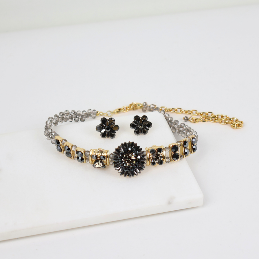 Kit Colar Choker Gargantilha e Brinco Dourado e Ônix
