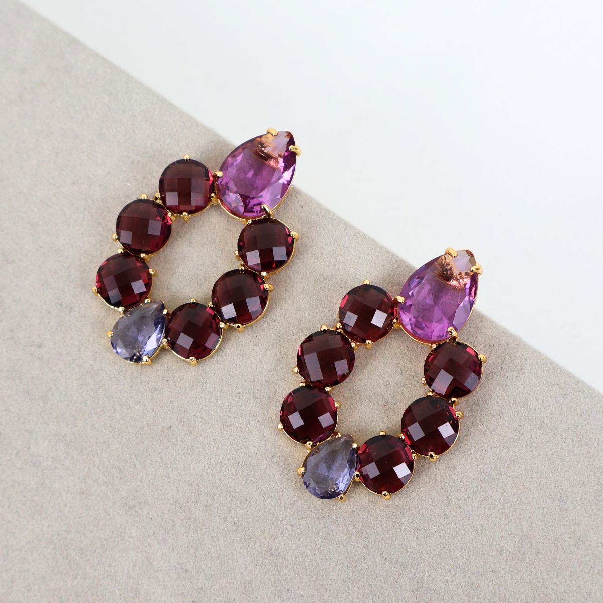 Brinco Dourado e Cristal Vinho e Roxo - Semijoia