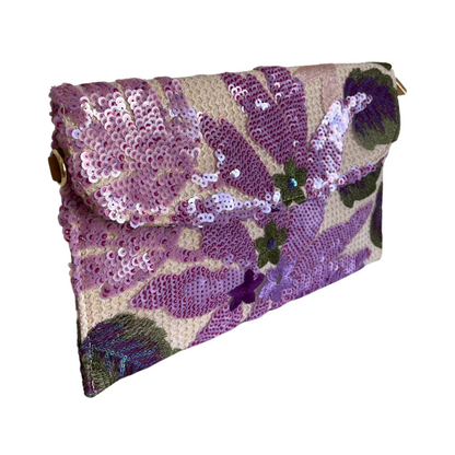 Bolsa Carteira Envelope de Bordada Paetê Floral Lilás