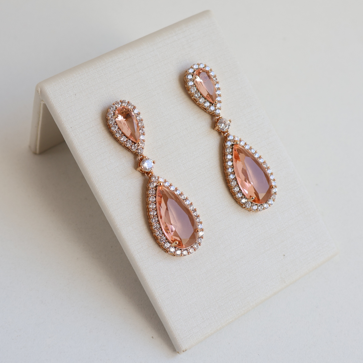 Brinco Dourado e Cristal Champagne - Semijoia