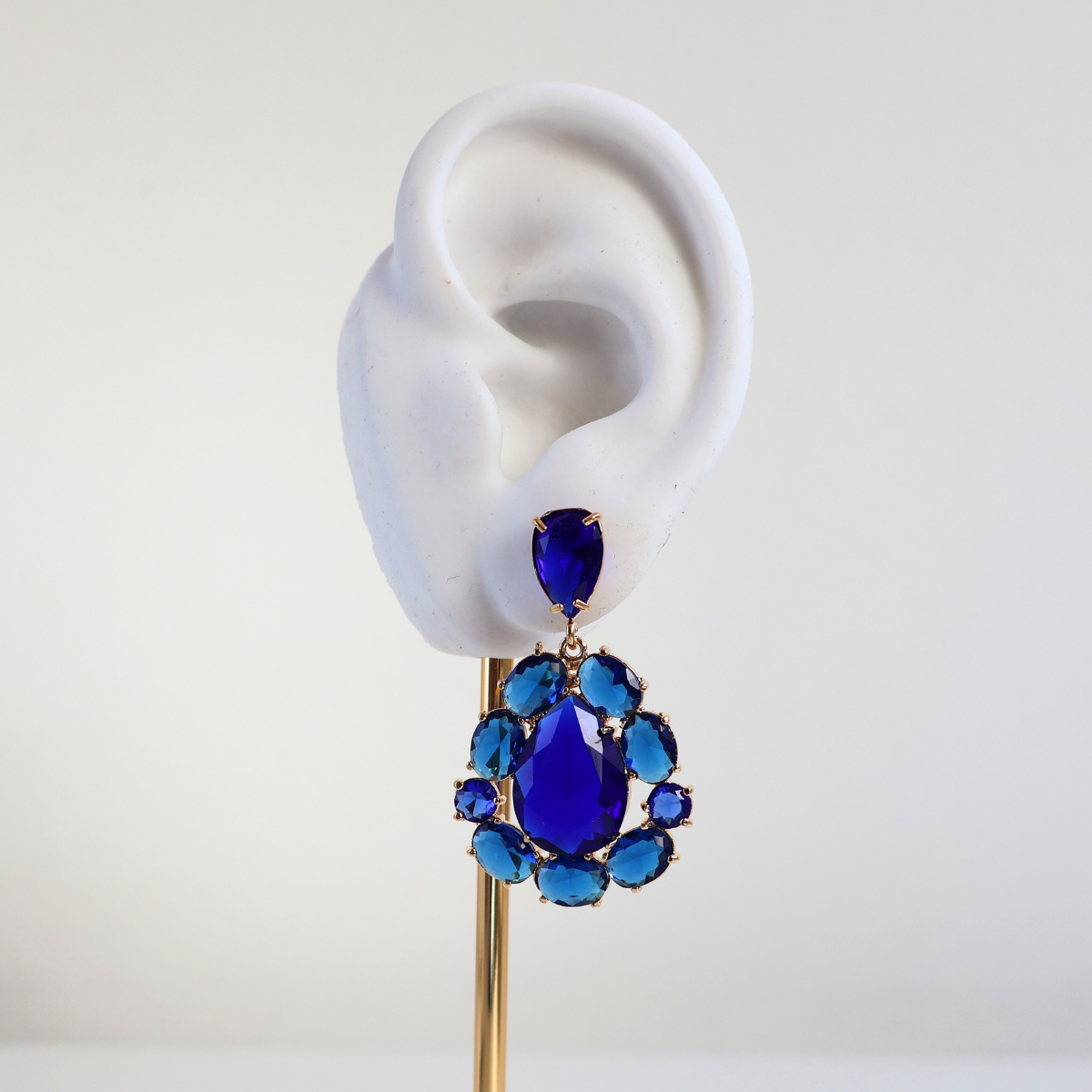 Brinco Dourado e Cristal Azul - Semijoia