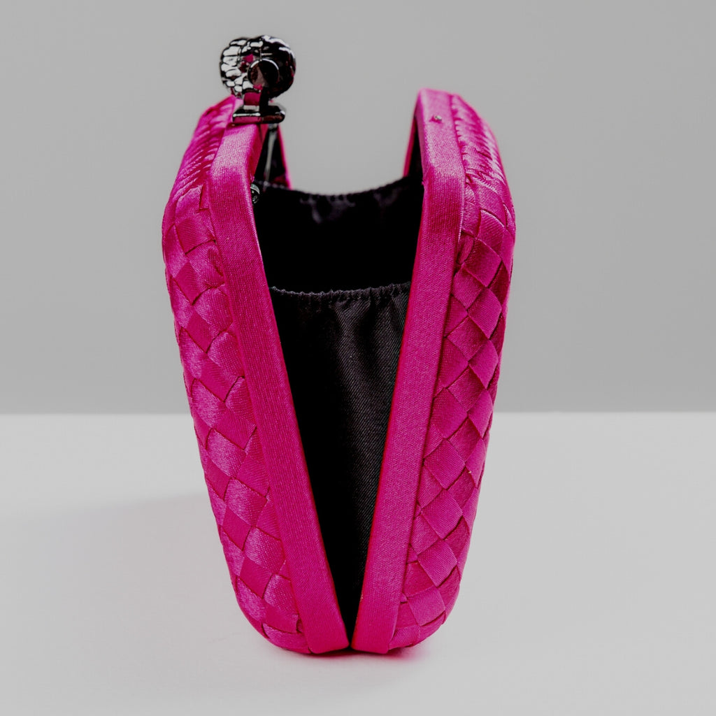 Clutch Tressê Cetim Inspired Média Fúcsia