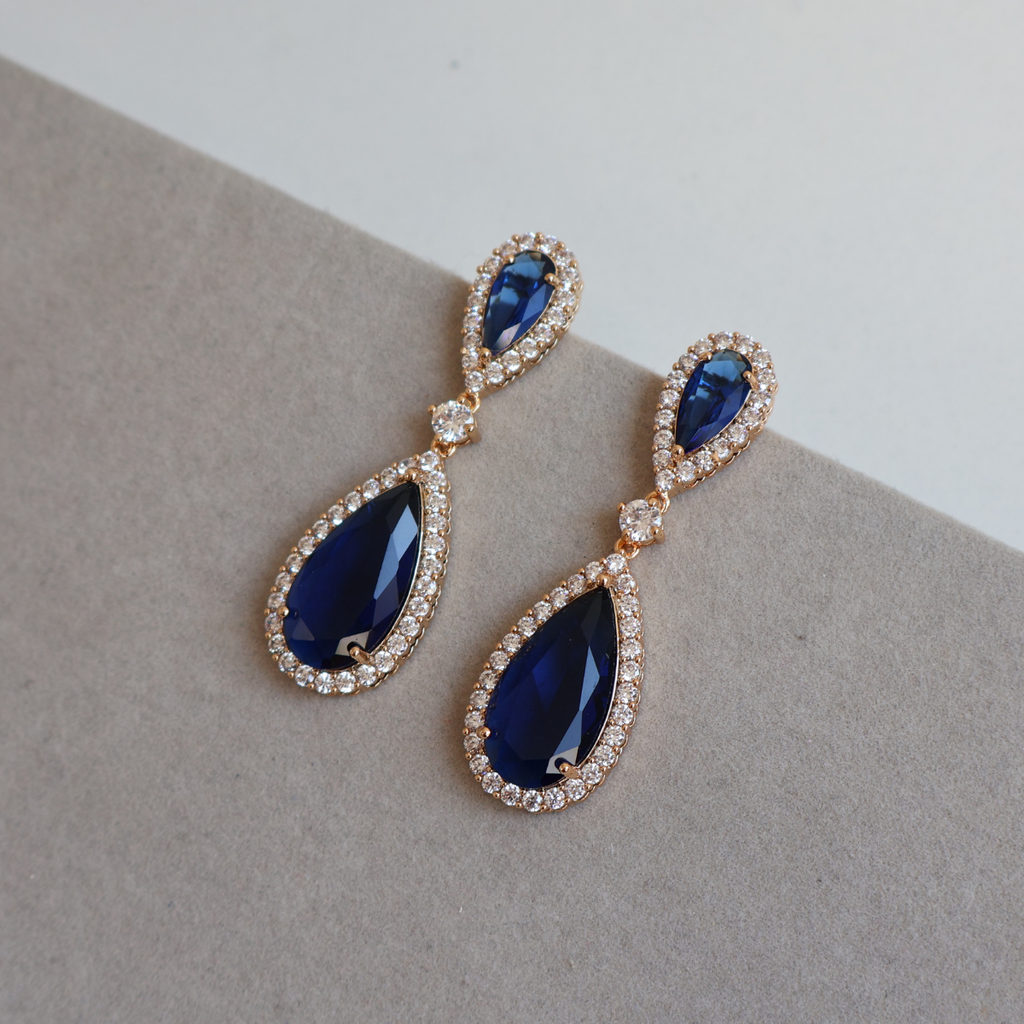 Brinco Dourado e Cristal Azul - Semijoia