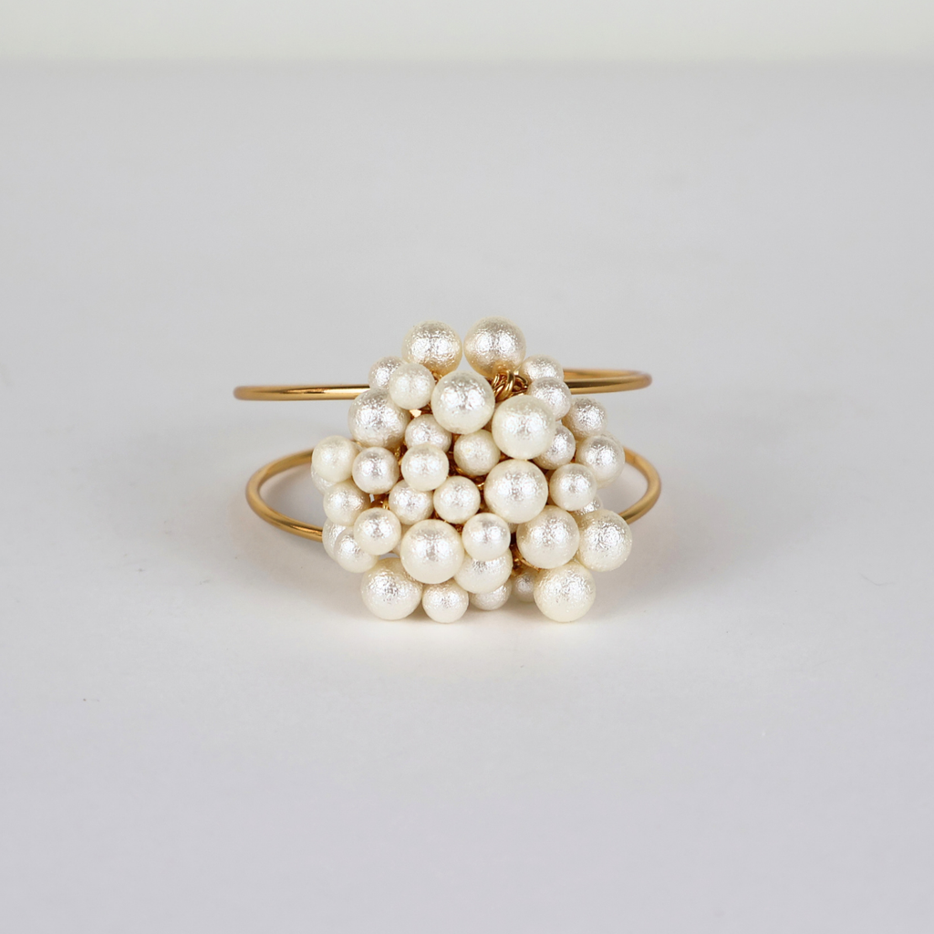 Bracelete Dourado Esferas Peroladas