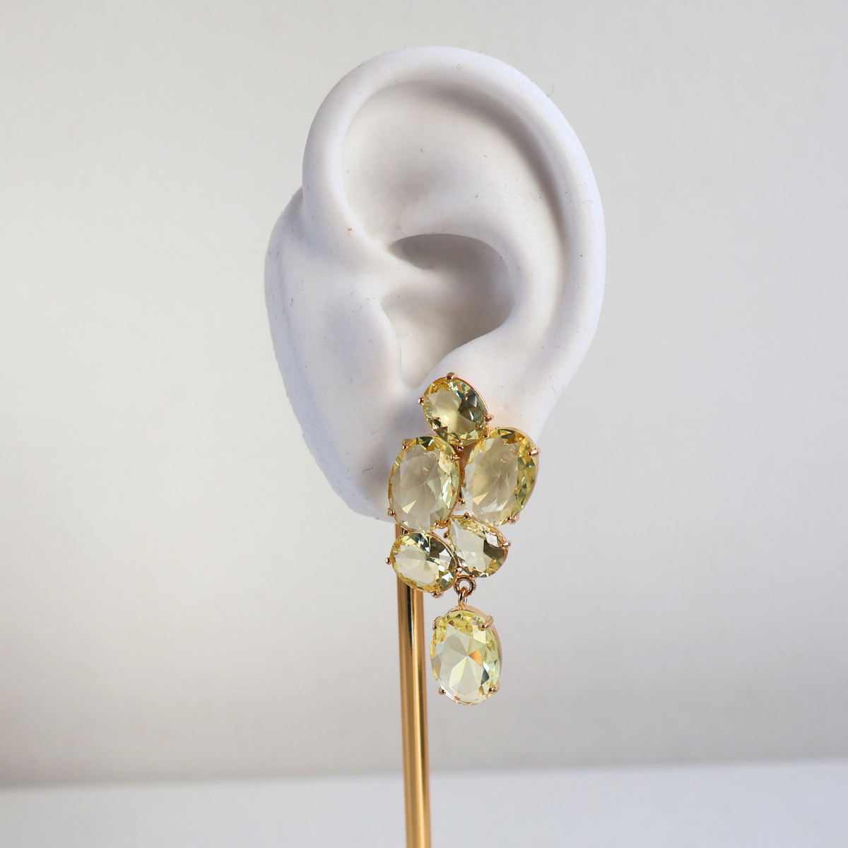 Brinco Dourado e Cristal Amarelo - Semijoia