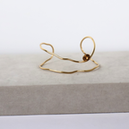Bracelete - Dourado e Cristal Marrom - Semijoia