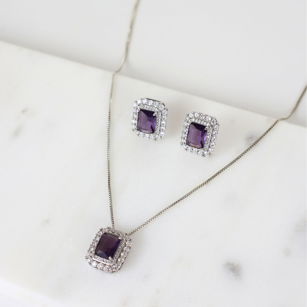 Kit Colar e Brinco Roxo