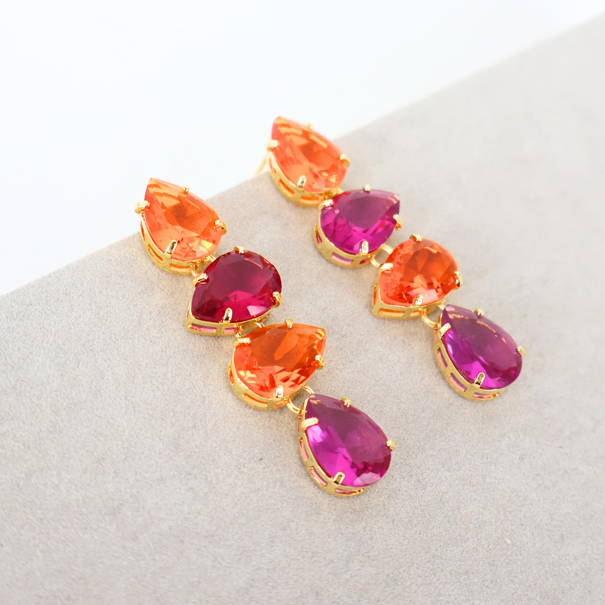 Brinco Dourado e Cristal Laranja e Rosa - Semijoia