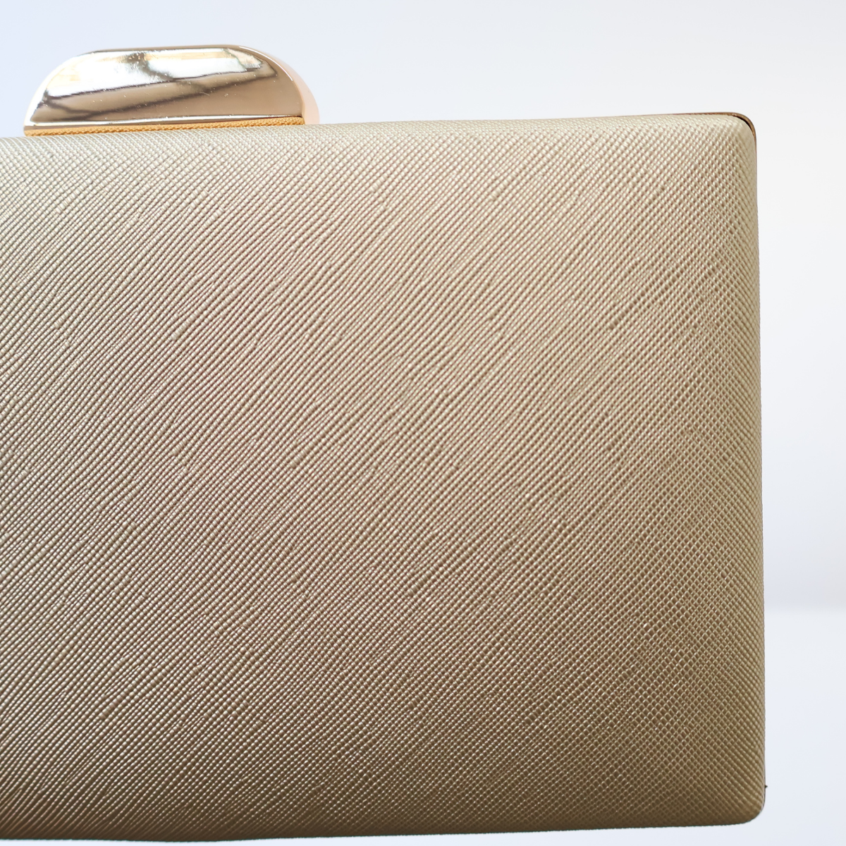 Bolsa Clutch Festa Dourada