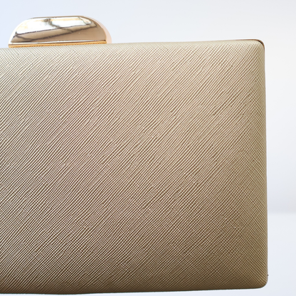 Bolsa Clutch Festa Dourada