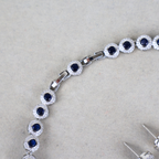 Kit Brinco e Colar - Ródio Branco - Cristal Azul - Semijoia
