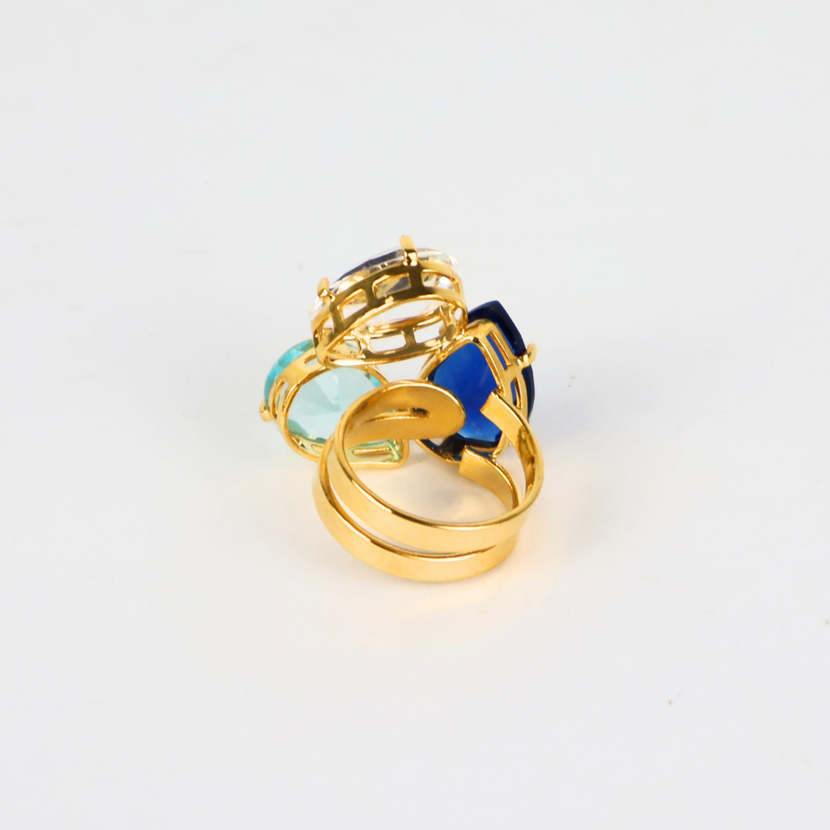 Anel Regulável Dourado e Cristal Azul - Semijoia