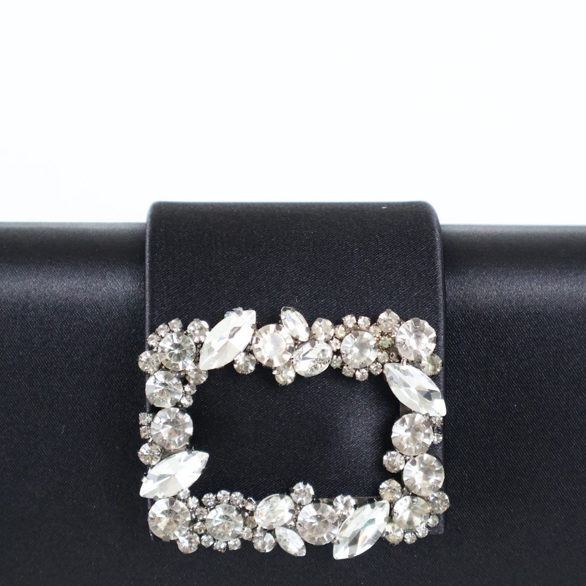 Bolsa Clutch Festa Cetim e Fecho de Pedraria Preta