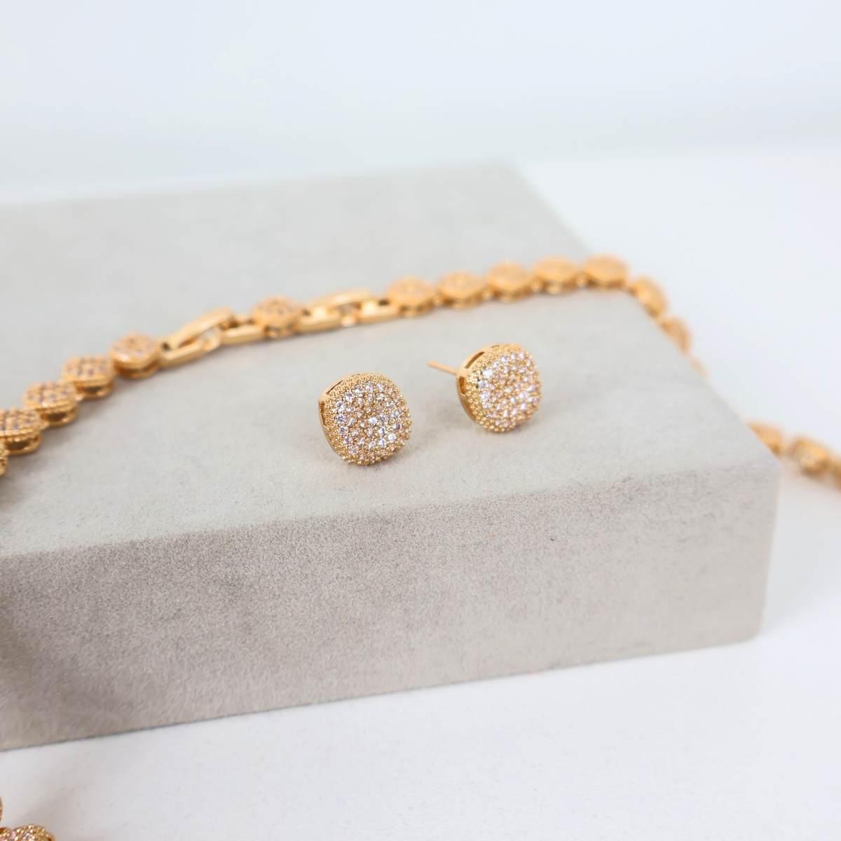 Kit Colar e Brinco - Cristal Translúscido - Dourado