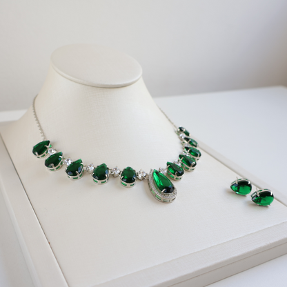 Kit Colar e Brinco - Cristal Verde Esmeralda - Prateado