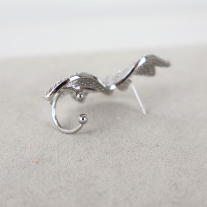 Brinco Earcuff Prateado e Cristal Translúcido - Semijoia