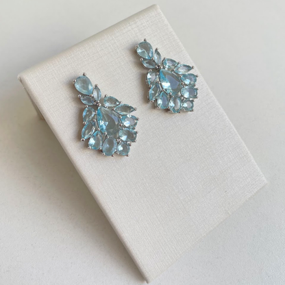 Brinco Prateado e Cristal Azul - Semijoia