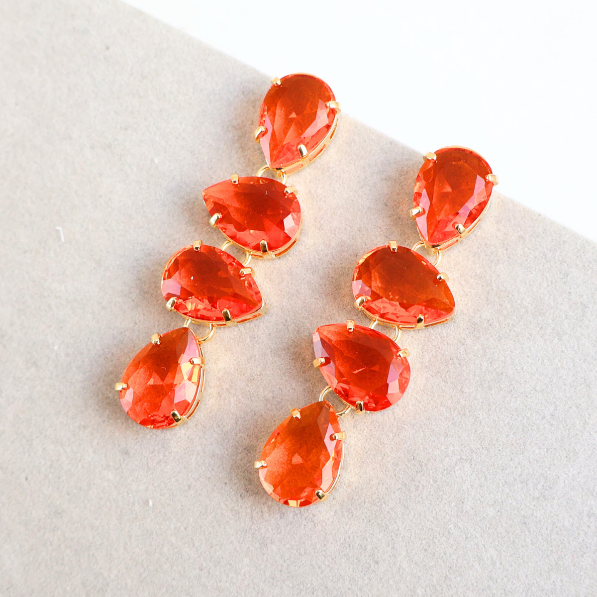 Brinco Dourado e Cristal Laranja - Semijoia