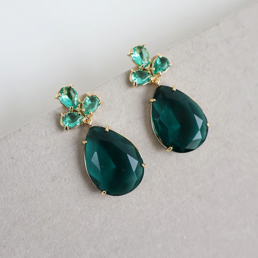 Brinco Dourado e Cristal Verde - Semijoia