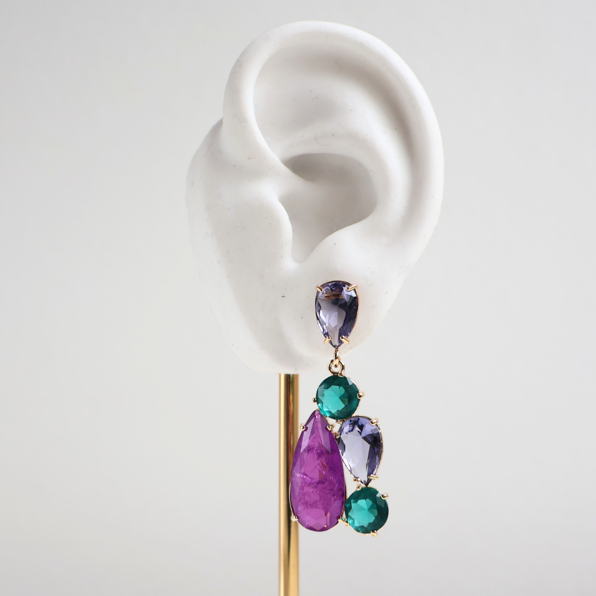 Brinco Dourado e Cristal Verde e Roxo - Semijoia