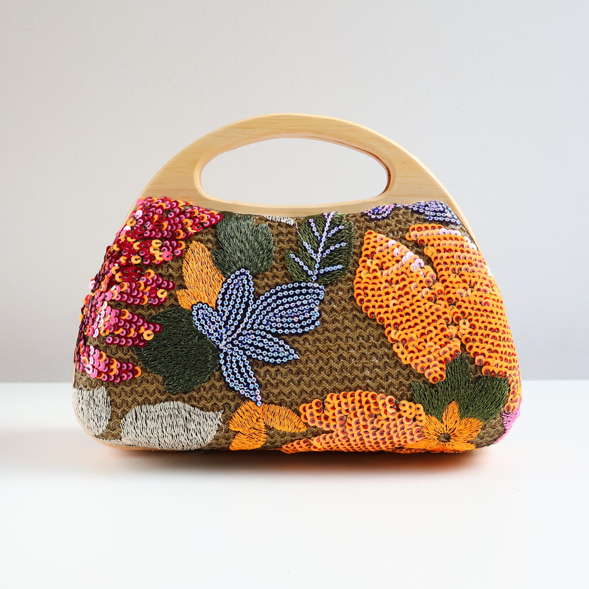Bolsa de Mão Festa Palha Madeira Bordada Laranja