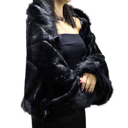 Poncho Feminino Festa Preto