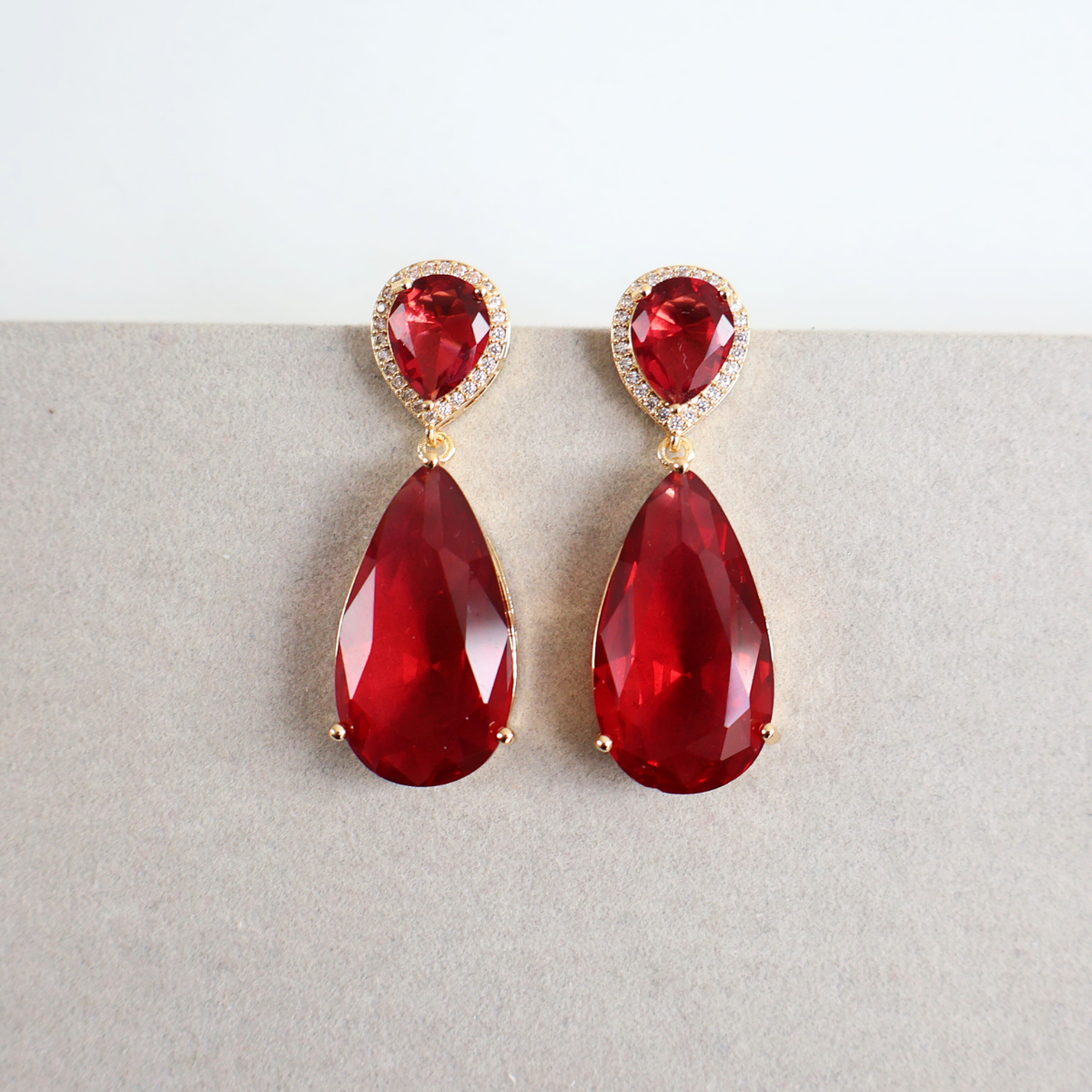 Brinco Dourado e Cristal Marsala - Semijoia