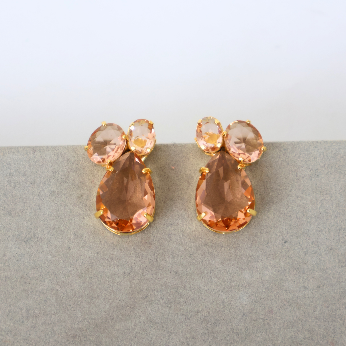 Brinco Dourado e Cristal Champagne - Semijoia