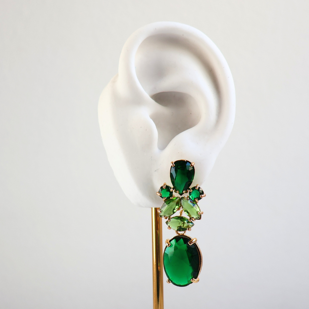 Brinco Dourado e Cristal Verde - Semijoia