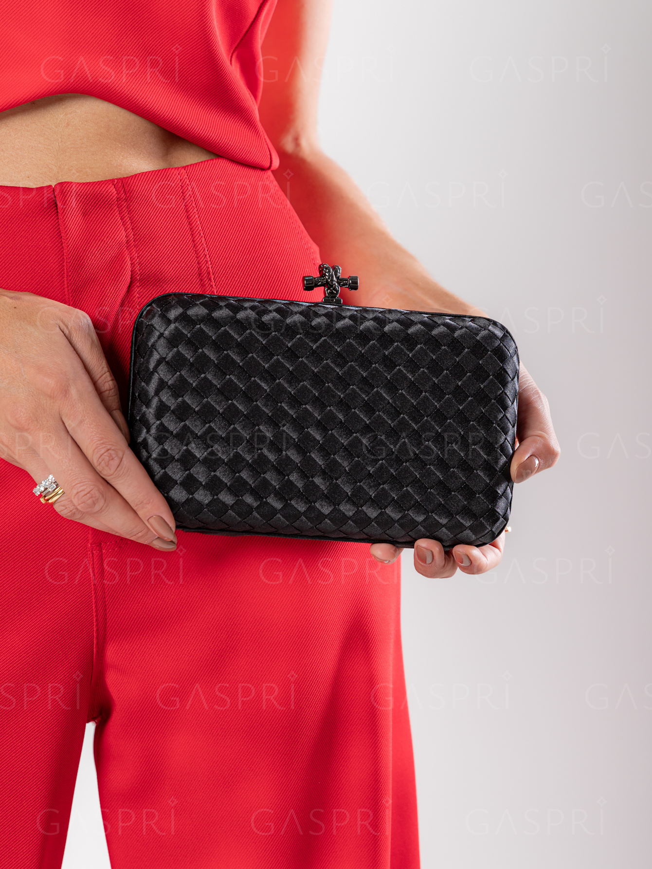 Clutch Tressê Cetim Inspired Média Preta