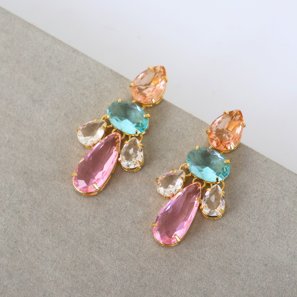 Brinco Dourado e Cristal Multicor - Semijoia