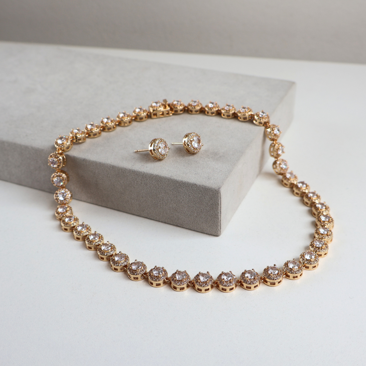 Kit Colar e Brinco - Cristal Translúscido - Dourado