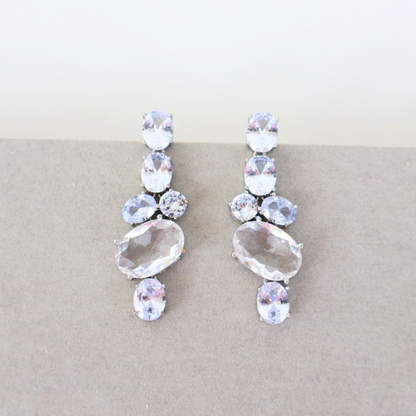 Brinco Prateado e Cristal Translúcido - Semijoia