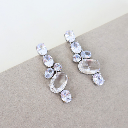 Brinco Prateado e Cristal Translúcido - Semijoia