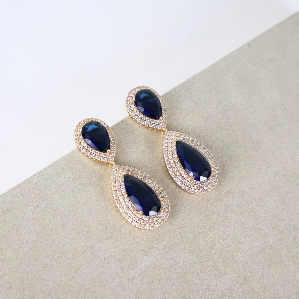 Brinco Dourado e Cristal Azul - Semijoia