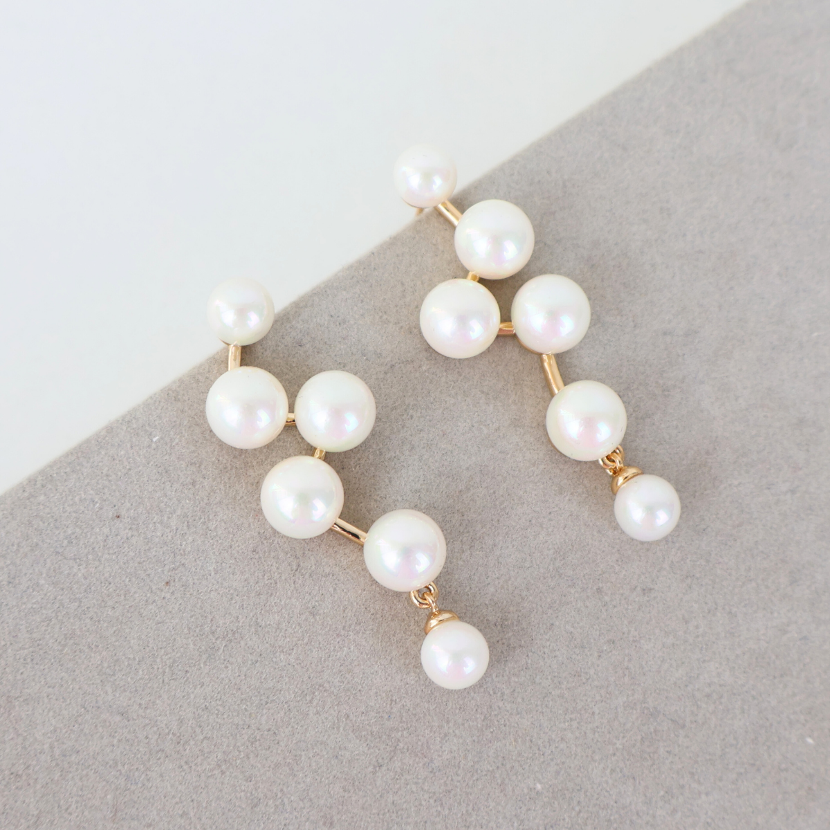 Brinco Dourado e Perola - Semijoia