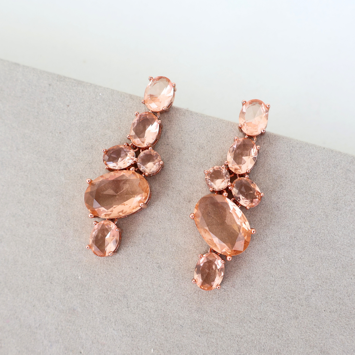 Brinco Dourado e Cristal Champagne - Semijoia