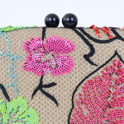 Bolsa Clutch Festa Bordada Flores Bege e Rosa
